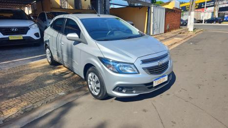 CHEVROLET Onix Hatch 1.4 4P FLEX LT, Foto 5