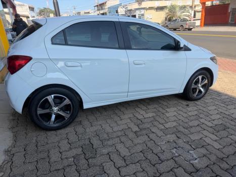 CHEVROLET Onix Hatch 1.4 4P FLEX LTZ, Foto 9