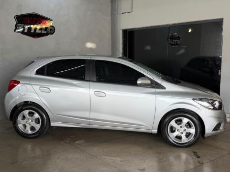 CHEVROLET Onix Hatch 1.4 4P FLEX LT AUTOMÁTICO, Foto 4