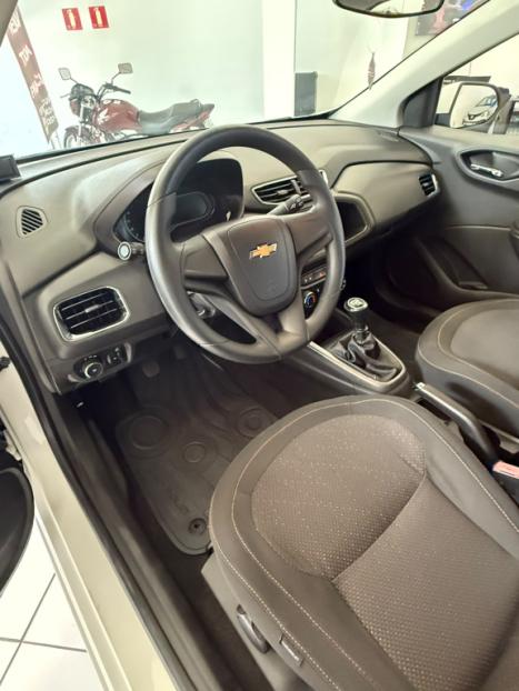 CHEVROLET Onix Hatch 1.4 4P FLEX LTZ, Foto 13