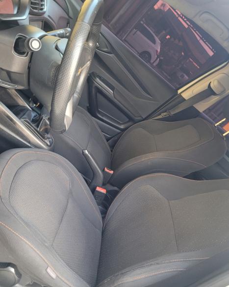 CHEVROLET Onix Hatch 1.4 4P FLEX LTZ, Foto 3