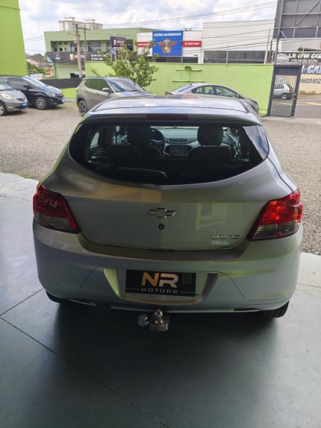 CHEVROLET Onix Hatch 1.0 4P FLEX LS, Foto 5