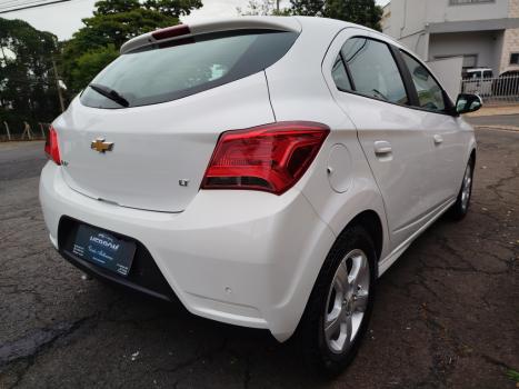 CHEVROLET Onix Hatch 1.4 4P FLEX LT AUTOMÁTICO, Foto 5