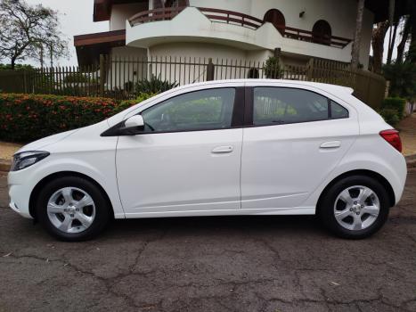 CHEVROLET Onix Hatch 1.4 4P FLEX LT AUTOMÁTICO, Foto 7