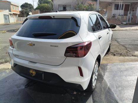 CHEVROLET Onix Hatch 1.0 12V 4P FLEX TURBO AUTOMÁTICO, Foto 6