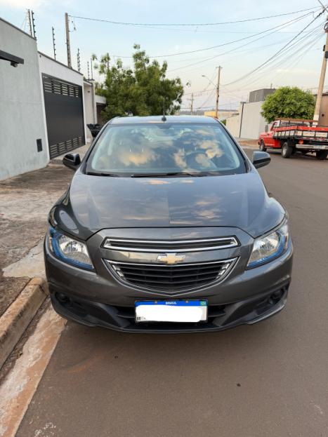 CHEVROLET Onix Hatch 1.4 4P FLEX LT, Foto 4