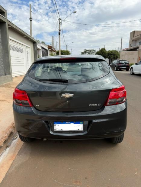 CHEVROLET Onix Hatch 1.4 4P FLEX LT, Foto 16