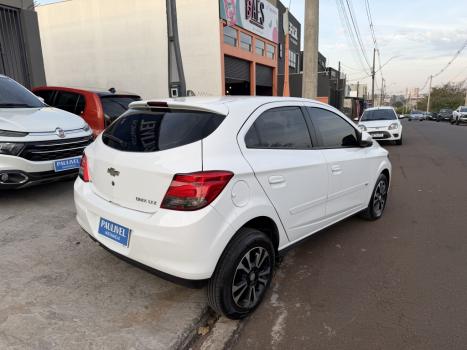 CHEVROLET Onix Hatch 1.4 4P FLEX LTZ, Foto 8