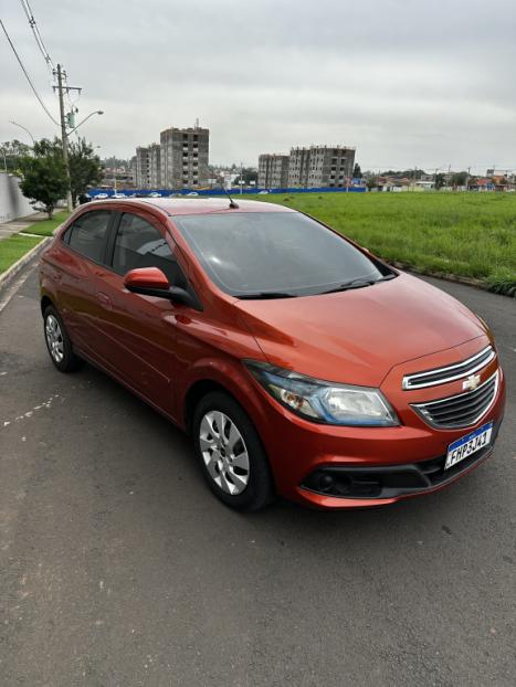 CHEVROLET Onix Hatch 1.4 4P FLEX LT, Foto 9