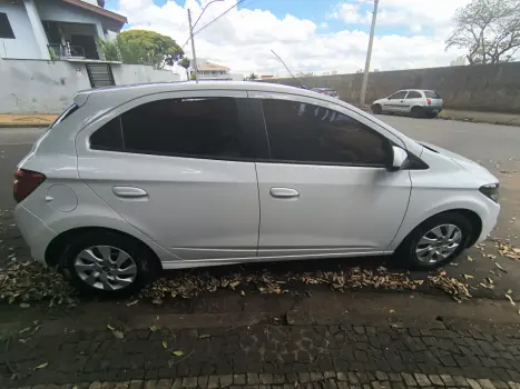 CHEVROLET Onix Hatch 1.0 4P FLEX JOY, Foto 6