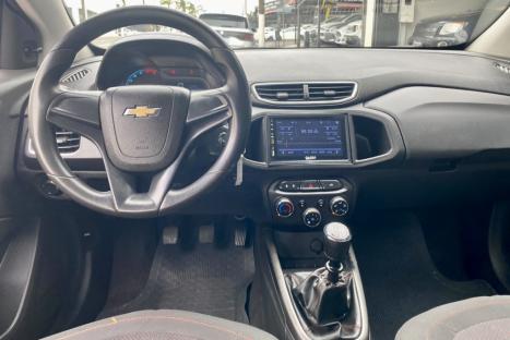 CHEVROLET Onix Hatch 1.4 4P FLEX LT, Foto 4