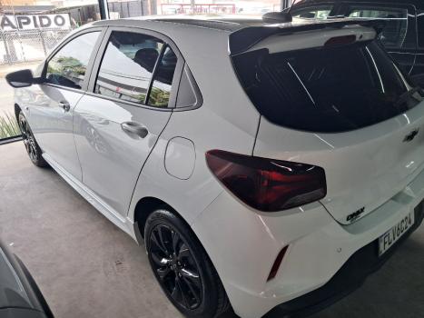 CHEVROLET Onix Hatch 1.0 12V 4P FLEX RS TURBO AUTOMÁTICO, Foto 2