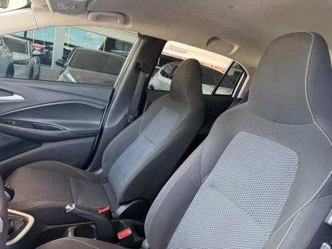 CHEVROLET Onix Hatch 1.0 12V 4P FLEX LT TURBO, Foto 12