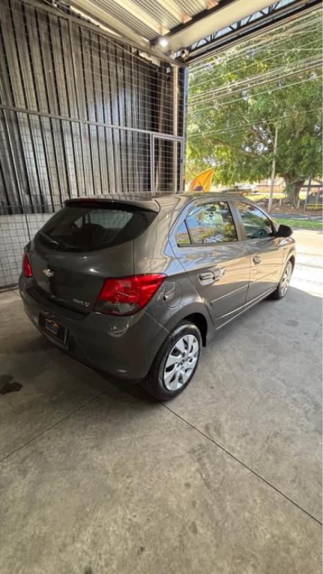CHEVROLET Onix Hatch 1.4 4P FLEX LT, Foto 5