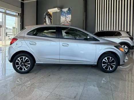 CHEVROLET Onix Hatch 1.4 4P FLEX LTZ AUTOMÁTICO, Foto 4