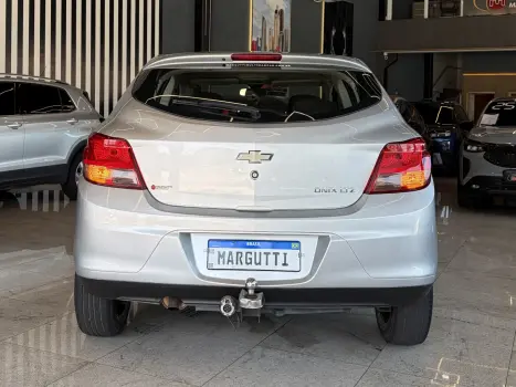 CHEVROLET Onix Hatch 1.4 4P FLEX LTZ AUTOMÁTICO, Foto 6