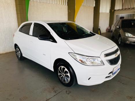 CHEVROLET Onix Hatch 1.0 4P FLEX LT, Foto 2
