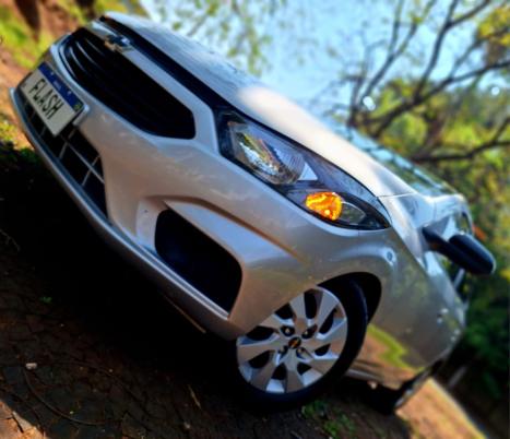 CHEVROLET Onix Sedan 1.0 4P FLEX JOY BLACK PLUS, Foto 2