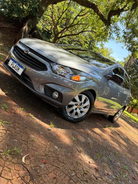CHEVROLET Onix Sedan 1.0 4P FLEX JOY BLACK PLUS, Foto 2