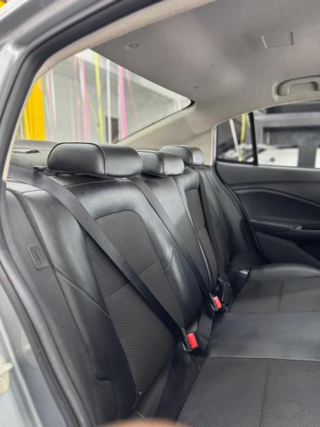 CHEVROLET Onix Sedan 1.0 12V 4P FLEX LT PLUS TURBO AUTOM�TICO, Foto 12