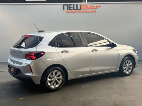 CHEVROLET Onix Sedan 1.0 12V 4P FLEX LT PLUS TURBO AUTOM�TICO, Foto 2