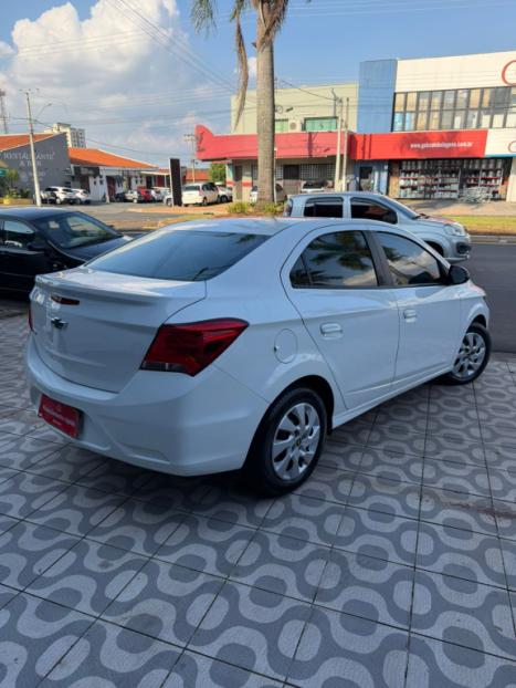 CHEVROLET Onix Sedan 1.0 4P FLEX JOY BLACK PLUS, Foto 4