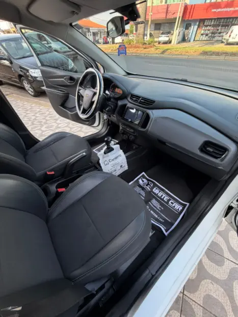 CHEVROLET Onix Sedan 1.0 4P FLEX JOY BLACK PLUS, Foto 8