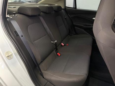 CHEVROLET Onix Sedan 1.0 12V 4P FLEX LT PLUS TURBO AUTOM�TICO, Foto 5