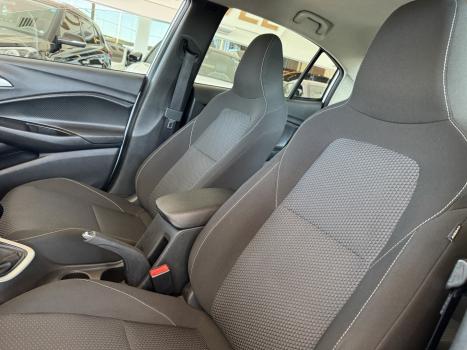 CHEVROLET Onix Sedan 1.0 12V 4P FLEX LTZ PLUS TURBO, Foto 13