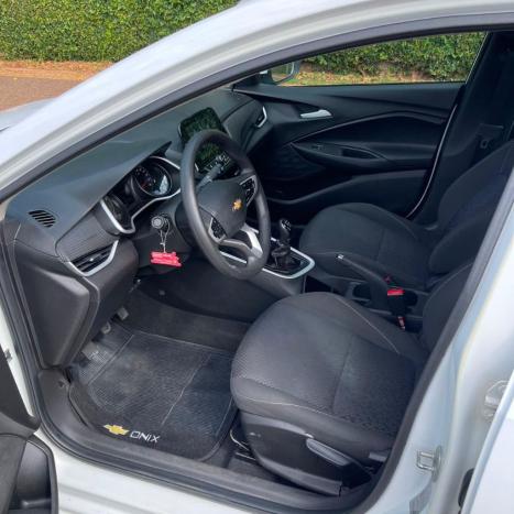 CHEVROLET Onix Sedan 1.0 4P FLEX LT2, Foto 4