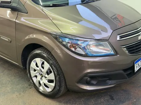 CHEVROLET Prisma 1.4 4P LT VHCE FLEX, Foto 8