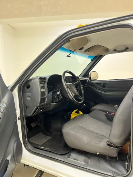 CHEVROLET S10 2.4 CABINE SIMPLES, Foto 4