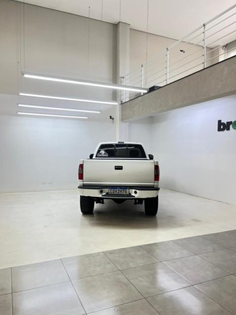 CHEVROLET S10 2.4 CABINE SIMPLES, Foto 6