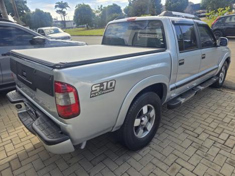 CHEVROLET S10 2.4 FLEX EXECUTIVE CABINE SIMPLES, Foto 2