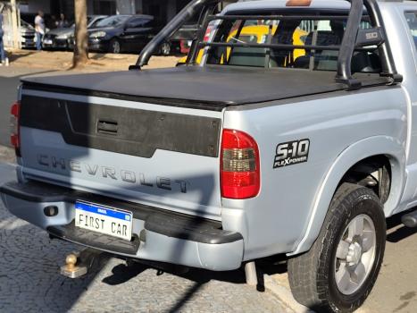 CHEVROLET S10 2.4 FLEX EXECUTIVE CABINE DUPLA, Foto 10