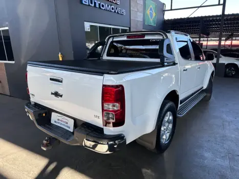 CHEVROLET S10 2.4 FLEX LTZ CABINE DUPLA, Foto 4