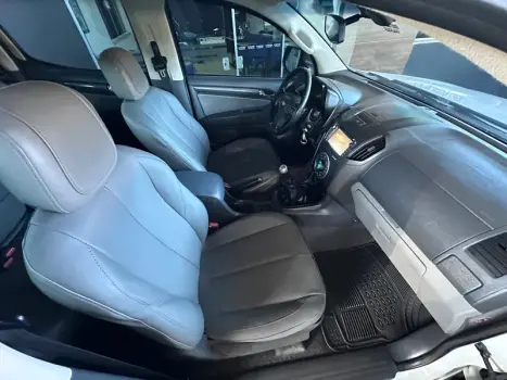 CHEVROLET S10 2.4 FLEX LTZ CABINE DUPLA, Foto 6