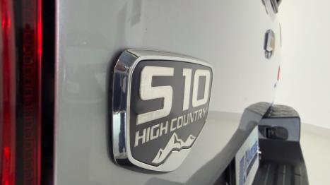 CHEVROLET S10 2.8 12V HIGH COUNTRY CABINE DUPLA 4X4 TURBO DIESEL AUTOM�TICO, Foto 16
