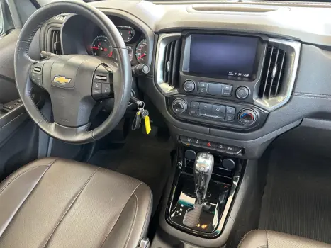 CHEVROLET S10 2.8 12V HIGH COUNTRY CABINE DUPLA 4X4 TURBO DIESEL AUTOM�TICO, Foto 17