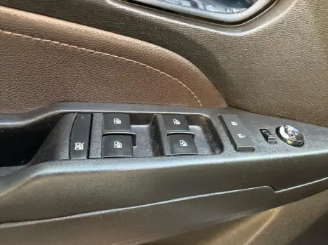 CHEVROLET S10 2.8 12V HIGH COUNTRY CABINE DUPLA 4X4 TURBO DIESEL AUTOM�TICO, Foto 11