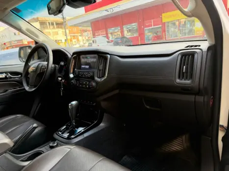 CHEVROLET S10 2.8 12V HIGH COUNTRY CABINE DUPLA 4X4 TURBO DIESEL AUTOM�TICO, Foto 19
