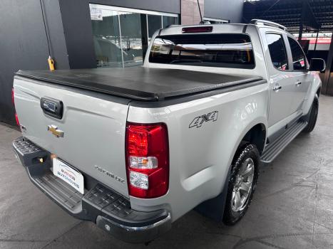 CHEVROLET S10 2.8 16V LTZ CABINE DUPLA 4X4 TURBO DIESEL AUTOMÁTICO, Foto 8 CHEVROLET S10 2.8 16V LTZ CABINE DUPLA 4X4 TURBO DIESEL AUTOMÁTICO, Foto 8