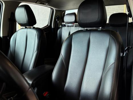 CHEVROLET S10 2.8 16V Z71 CABINE DUPLA 4X4 TURBO DIESEL AUTOM�TICO, Foto 25