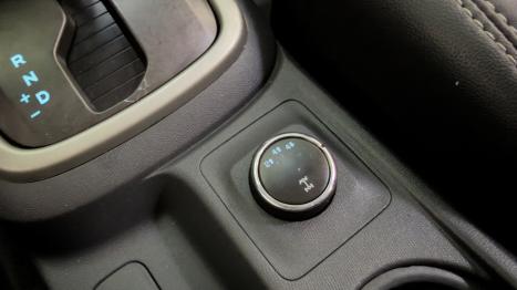 CHEVROLET S10 2.8 16V LT CABINE DUPLA 4X4 TURBO DIESEL AUTOM�TICO, Foto 8