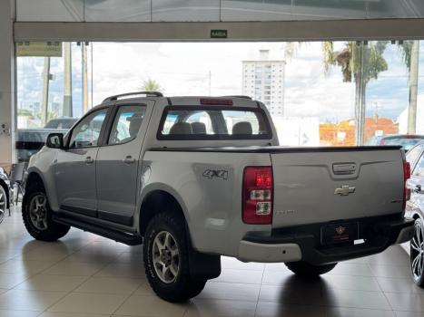 CHEVROLET S10 2.8 16V LT CABINE DUPLA 4X4 TURBO DIESEL AUTOM�TICO, Foto 4