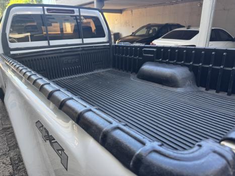 CHEVROLET S10 2.8 16V LS CABINE SIMPLES 4X4 TURBO DIESEL, Foto 7