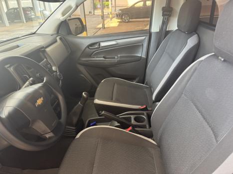 CHEVROLET S10 2.8 16V LS CABINE SIMPLES 4X4 TURBO DIESEL, Foto 8