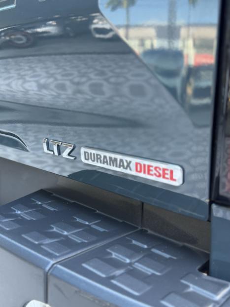 CHEVROLET S10 2.8 16V LTZ CABINE DUPLA 4X4 TURBO DIESEL AUTOM�TICO, Foto 2