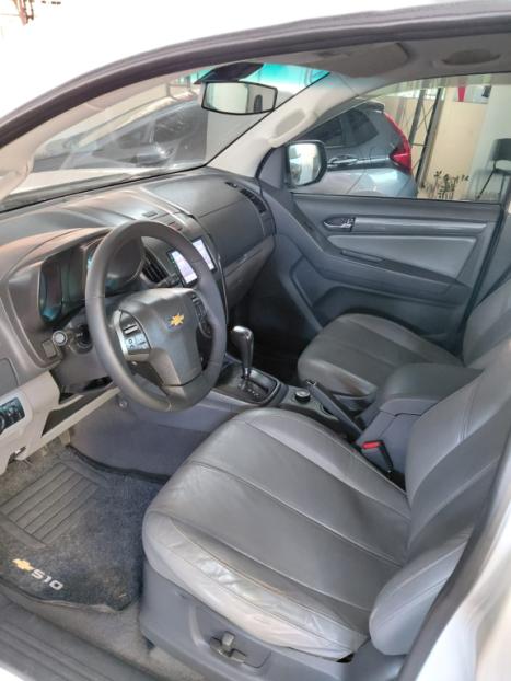 CHEVROLET S10 2.8 16V LTZ CABINE DUPLA 4X4 TURBO DIESEL AUTOM�TICO, Foto 10