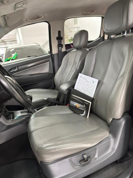 CHEVROLET S10 2.8 16V LTZ CABINE DUPLA TURBO DIESEL AUTOM�TICO, Foto 8